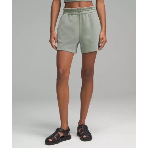 LululemonSoftstreme短裤