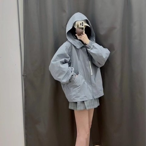 Uniqlo女孩子也能穿！！@木木棉男装冲锋衣