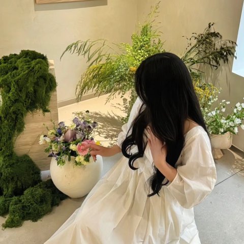 & Other Stories超出片！！！泡泡袖小白裙