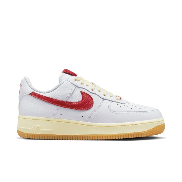 Air Force 1 运动鞋