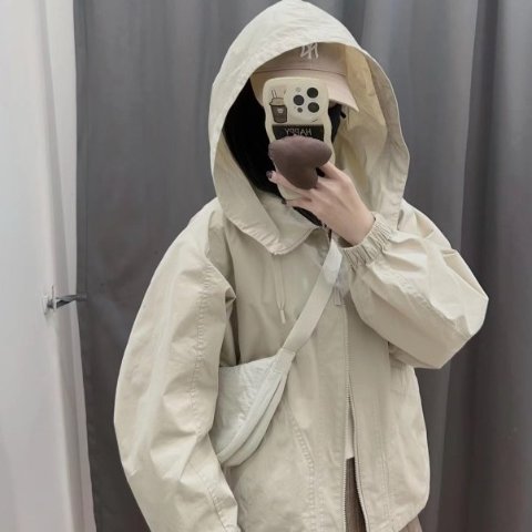 Uniqlo男女同款男装冲锋衣