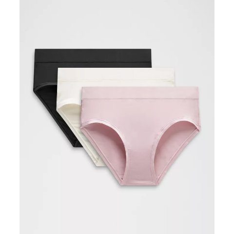 Lululemon内裤三件套