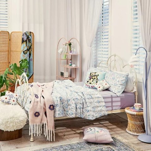 3折起！碎花花床品€12UO 30欧预算狂买！鱼骨蕾丝背心、连衣裙、蘑菇小夜灯