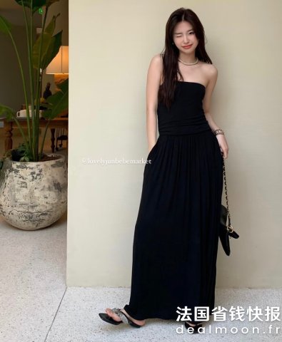 Reformation针织无肩带连衣裙