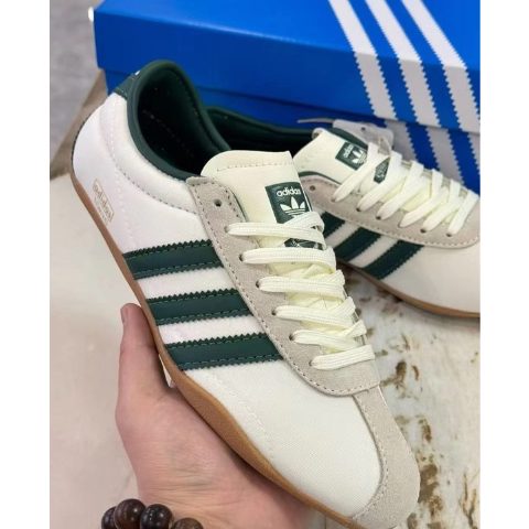 adidas Originals白绿配色真好看！！！！Tokyo薄底德训鞋
