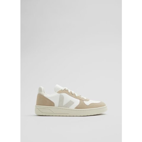 & Other StoriesVeja V-10运动鞋