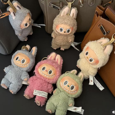 €19.2一只！老顶流补货啦泡泡玛特 一代马卡龙Labubu ⚠️明星同款警告⚠️