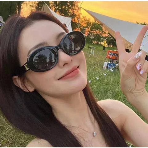 Celine凯旋门尊嘟很酷诶！凯旋门墨镜