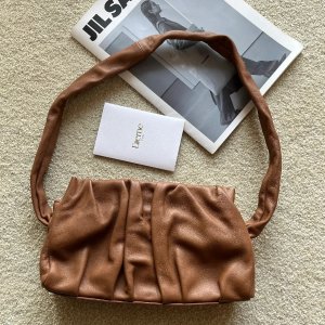 The Outnet 大牌包骨折狂促🦴倪妮同款Elleme腋下包€138