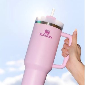 Urban Outfitters 家居太可爱💕Stanley、床上用品、一次性相机