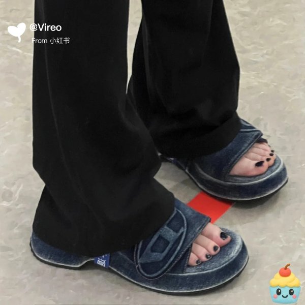 牛仔拖鞋