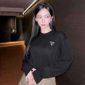 Prada柳智敏同款黑色logo卫衣