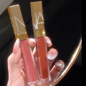 新款全7折！爆款色统统€22Nars 官网闪促！越晚越便宜！冲小粉金唇釉新色、大白饼