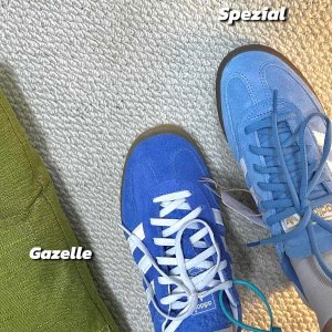 Adidas便宜的炸裂！@KiraGazelle 蓝色球鞋
