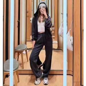 Lululemon黑色罕见降价啦！ @方块儿Softstreme 休闲裤