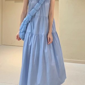 4折起 不规则小蓝裙€35