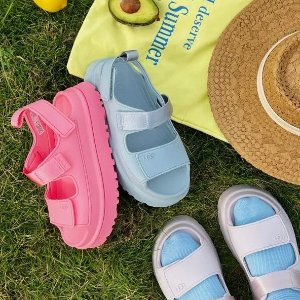 UGG 官网大促㊙️入口 多巴胺凉鞋€47.9起 classic雪地靴€82