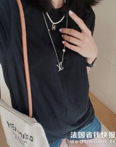 Acne Studios笑脸短袖