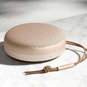 Bang & OlufsenBeosound A1 圆盘音箱