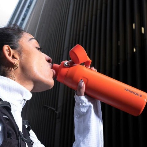 Stanley Iceflow 运动水瓶 0.6L 紫色