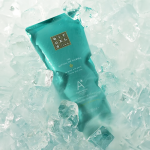 夏天好热没空调🫠听我的你就猛猛洗澡🧊一洗一个不吱声