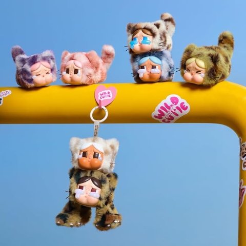  Crybaby 挂件公仔套装