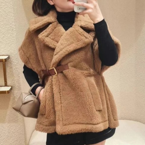 泰迪斗篷