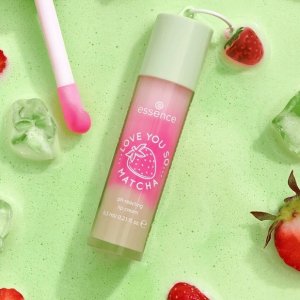 🇩🇪断货飞快 essence 限定草莓抹茶唇蜜🍓这里还能买！！