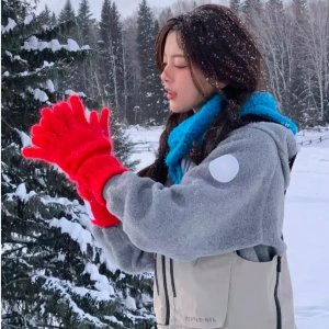 Canada Goose超越妹妹同款chilliwack飞行员夹克