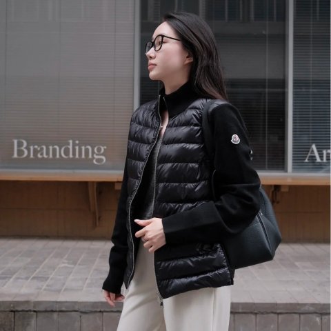 拼接羽绒服