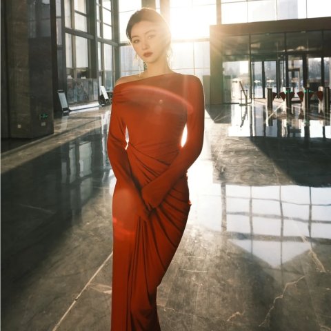 Reformation女人味十足针织裙