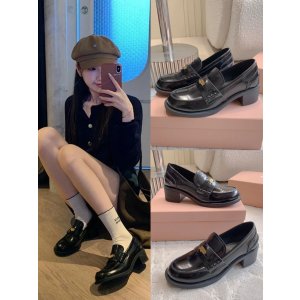 Miu MiuBlack Penny金币乐福鞋