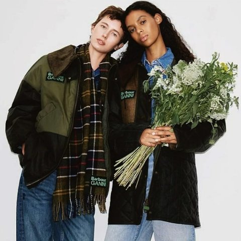 Ganni格纹英伦风格纹羊毛围巾