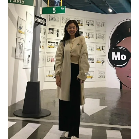 Vivienne Westwood土星开衫