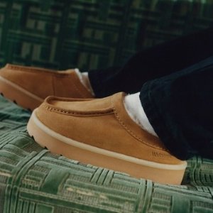 Clarks 经典英伦品牌 爆款切尔西短靴、马丁靴等都有