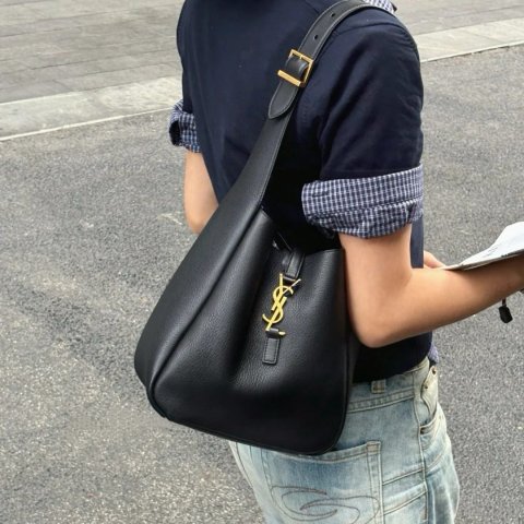 Saint Laurent错过啥都没有！！@JIUVINTAGELe 5 A 7 小号托特包