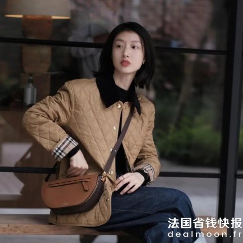 Burberry黄金棉服终于折扣 @小糖的百宝箱Camel 夹克 菱格纹