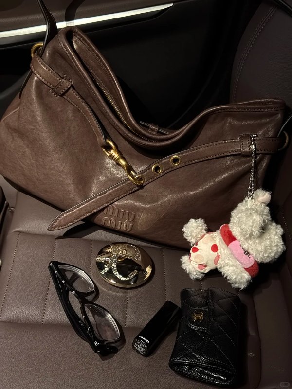 Aventure 中号手袋 黄褐色