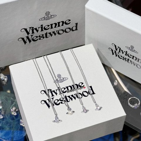 Vivienne Westwoodmini系列可爱哭 @sugarBalbina 土星吊坠项链