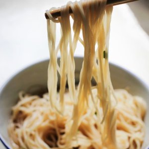 黑五来啦：速囤手工素面！Chunsi面条爽滑又Q弹！