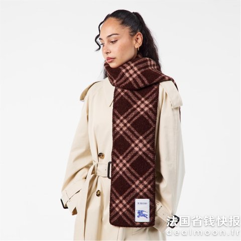 Burberry平时没有一毛钱的折扣！窄版中厚围巾