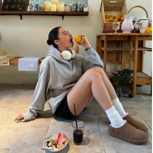 5折起 UGG拖鞋仅€101