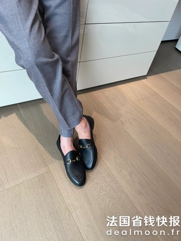 GucciGucci Jordaan 黑色皮革乐福鞋