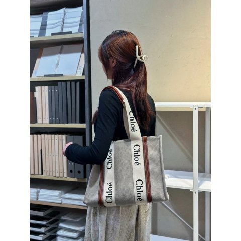 CHLOE中号 Woody 托特包