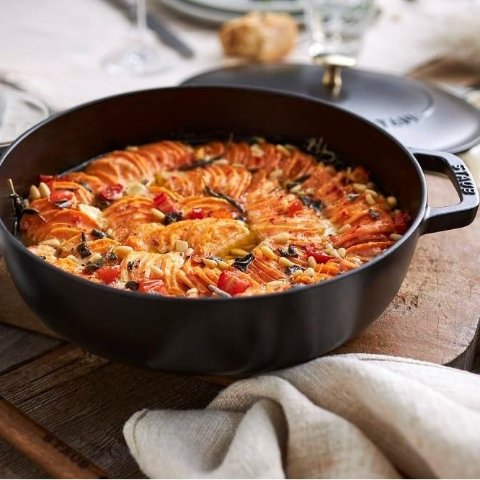 StaubSTAUB 圆形铸铁锅 24cm 黑色