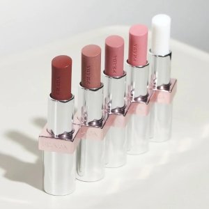 突发75折 淡素口红€34