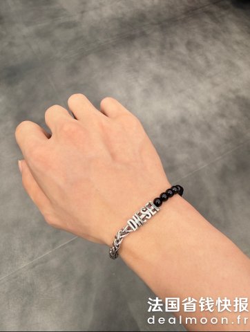 Diesel黑色手链！相似款@Kevin未指定品牌 简约手镯