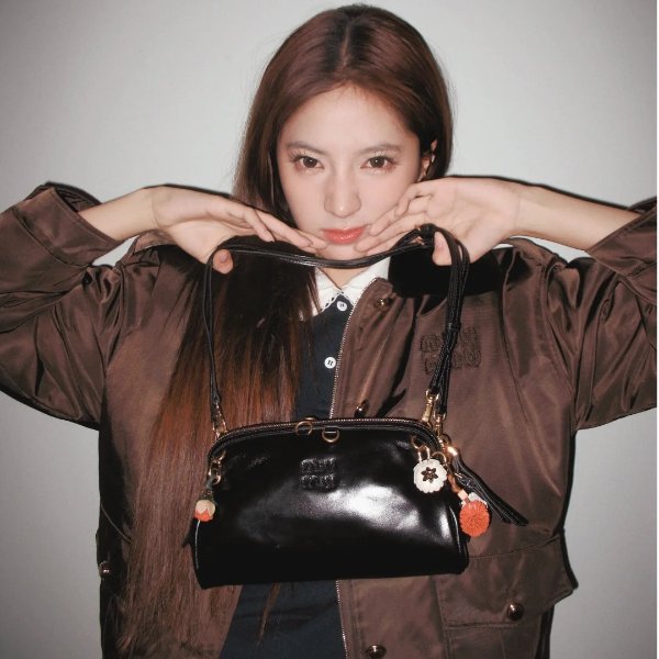 SOFTY SHINY 皮革手袋