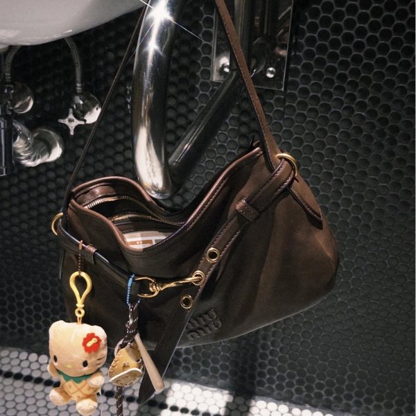 Aventure 中号手袋 