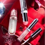 KIKO圣诞套装好价 €11收双色唇釉+唇线笔+包包！